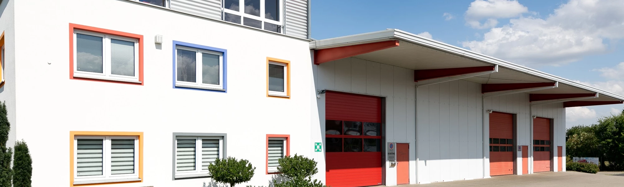 Döring Firma Seitenansicht Verladung